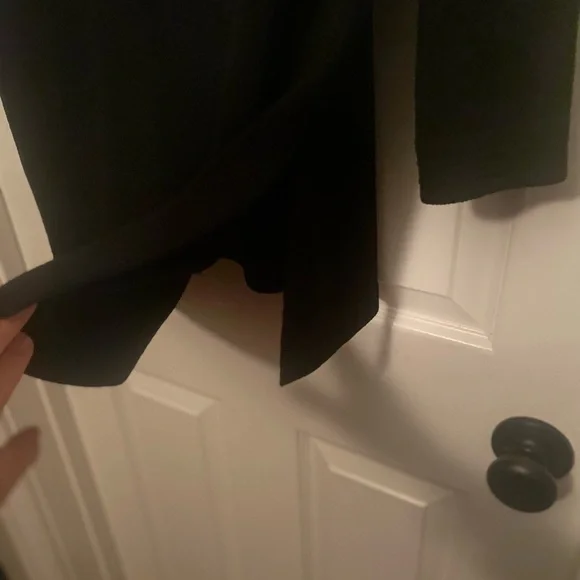 St. John Classic Top with Gold Accents - Picture 4 of 5